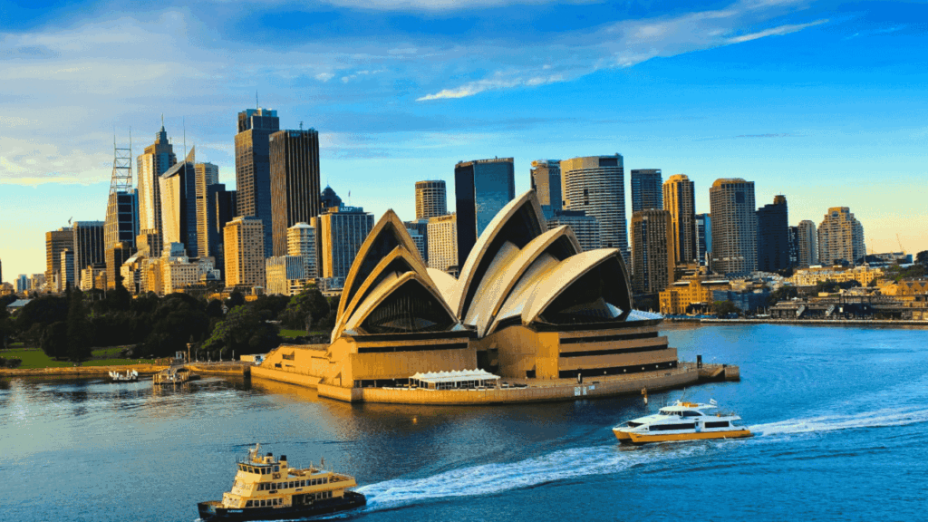 Indian students at Australian university campus – study abroad in Sydney and Melbourne
